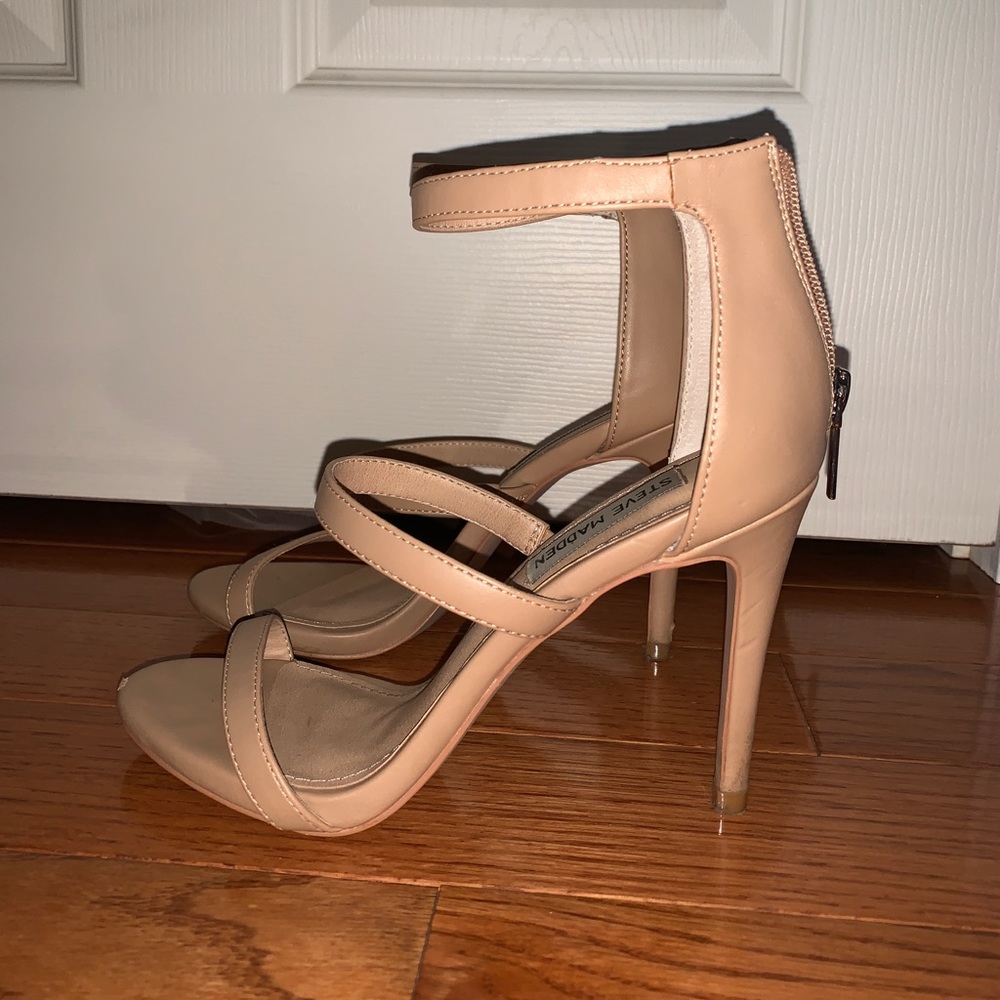 Nude Steve Madden Heels!